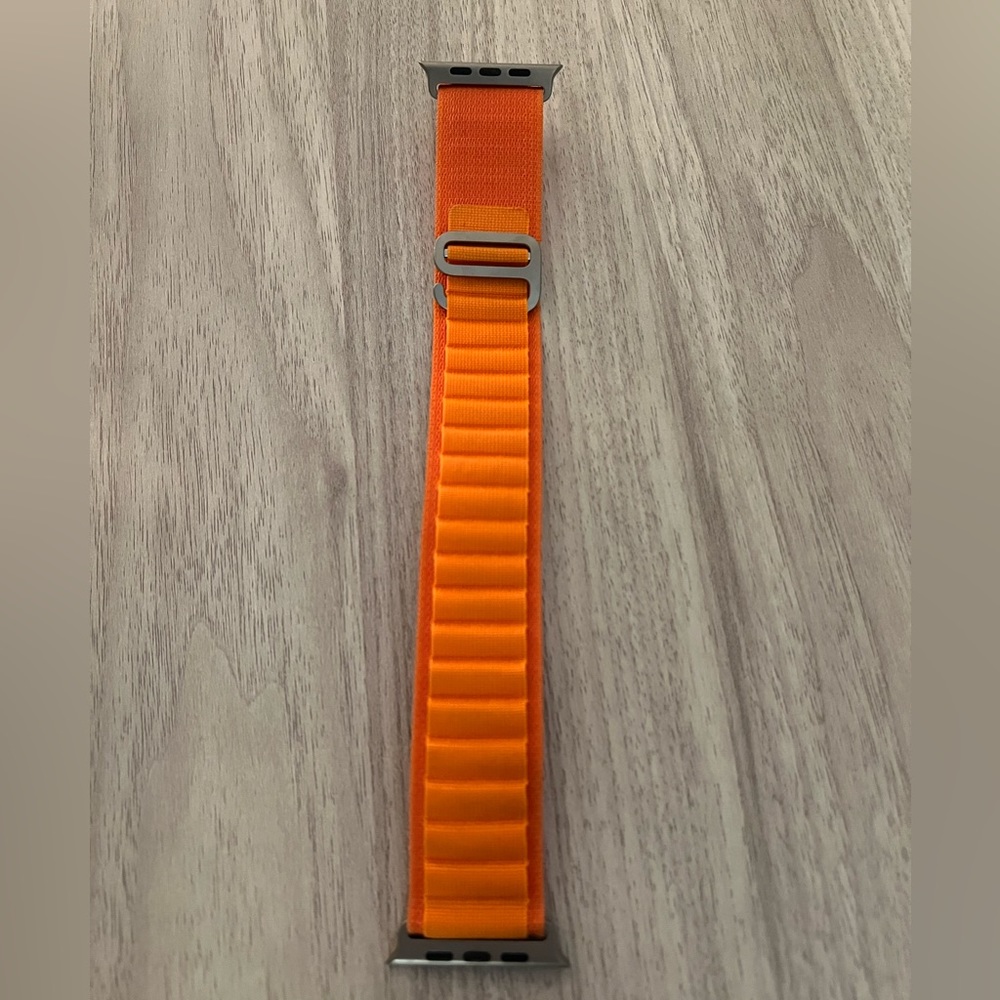 Apple Watch 49mm Alpine Loop Orange Large